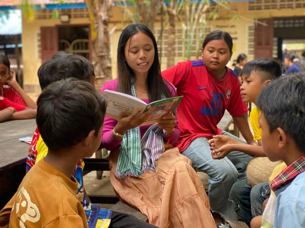 Reading campaign in Cambodia